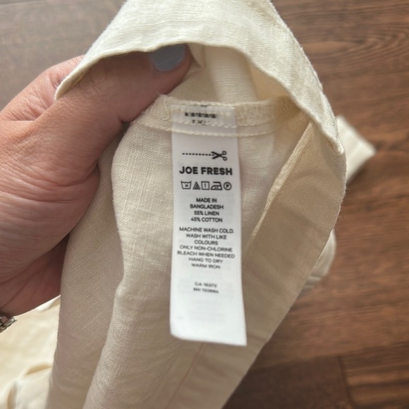 Joe Fresh linen blend top - Picture 3 of 3